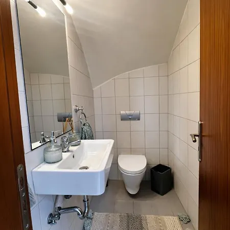 Casa *